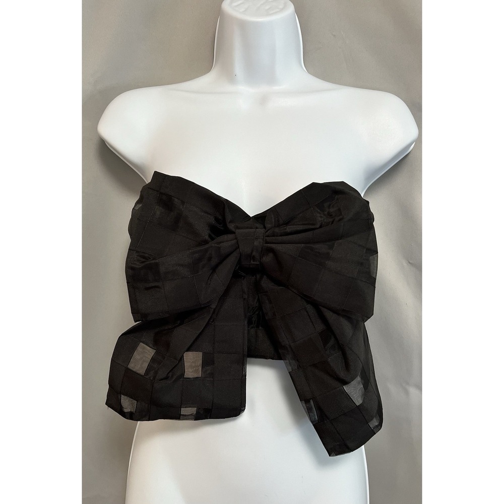 The Sang Black Crop Top straple Women's Sz Medium NWT